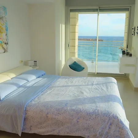 Appartement Baupres Luxurious Front Line In