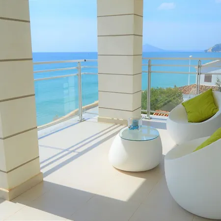 Baupres Luxurious Front Line In Appartement Calpe